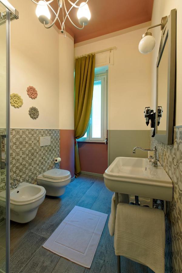 White Ribbon Hotel Milaan Buitenkant foto