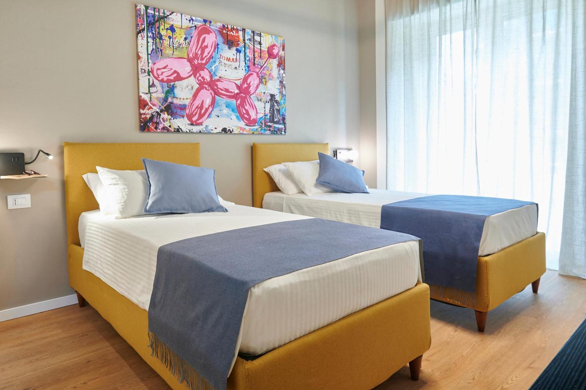 White Ribbon Hotel Milaan Buitenkant foto
