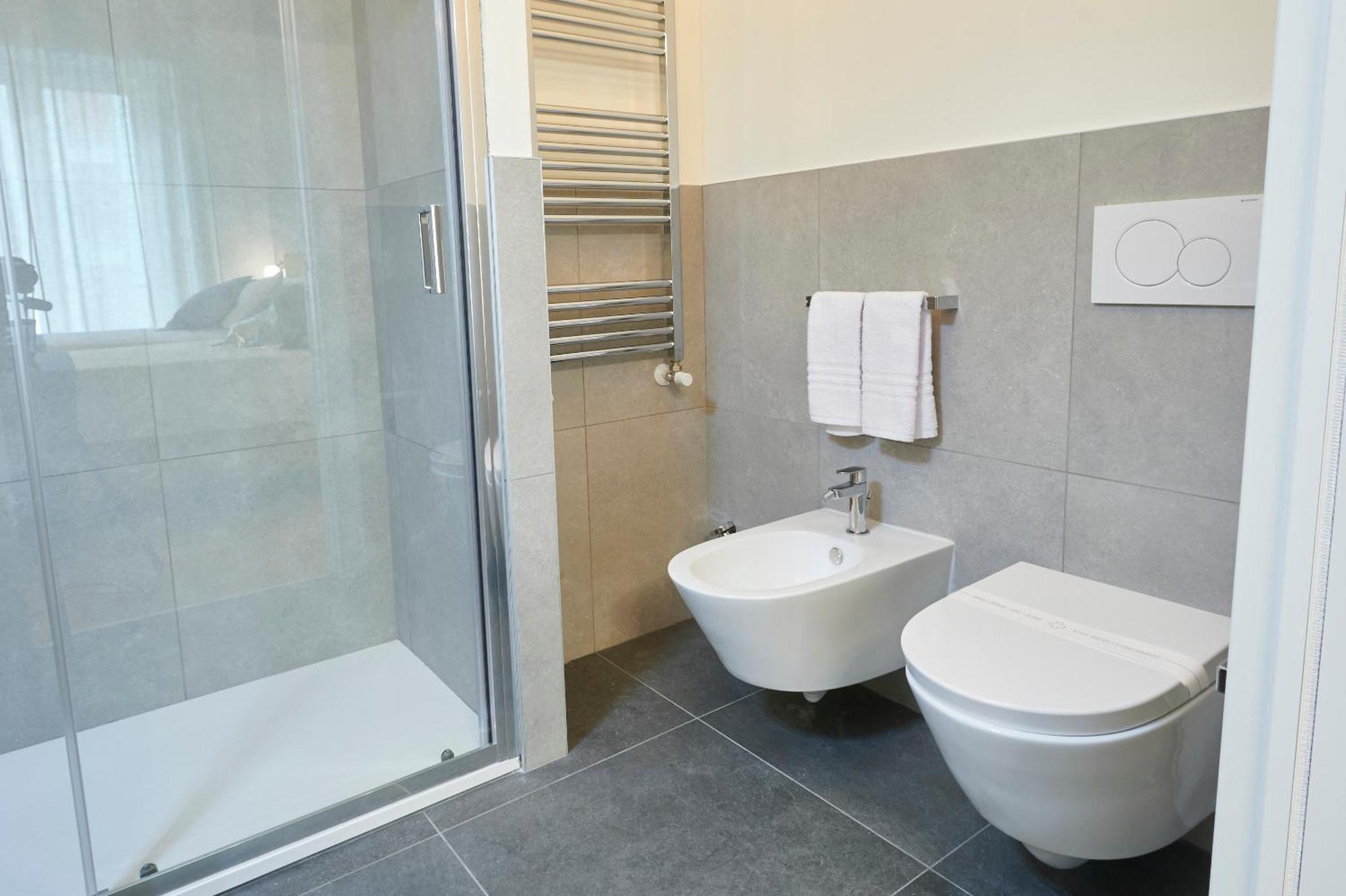 White Ribbon Hotel Milaan Buitenkant foto